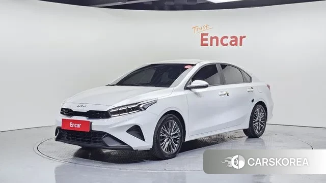 Kia The New K3 2nd generation 2024 Белый из Кореи