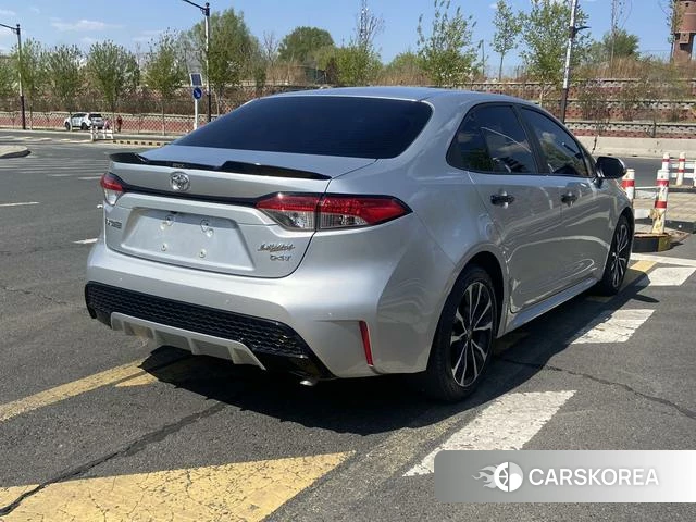 Toyota Lei Ling 2022 Серебристо-серый из Китая