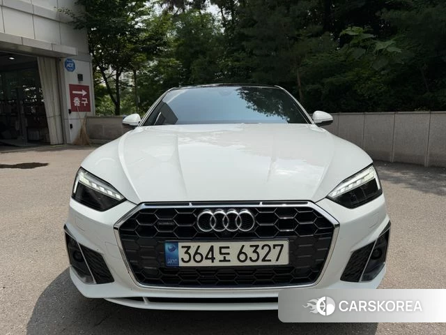 Audi A5 (F5) 2022 Белый из Кореи