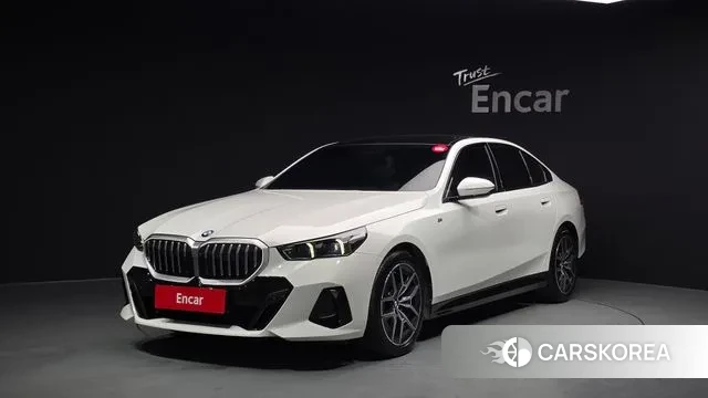 BMW 5 Series (G60) 2025 Белый из Кореи