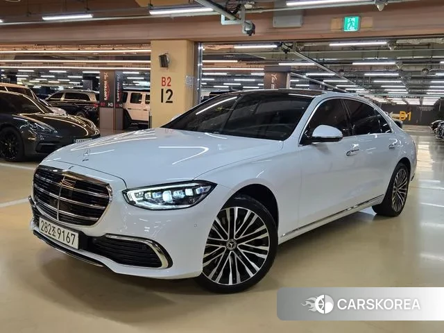 Mercedes-Benz S-Class W223 2023 Белый из Кореи