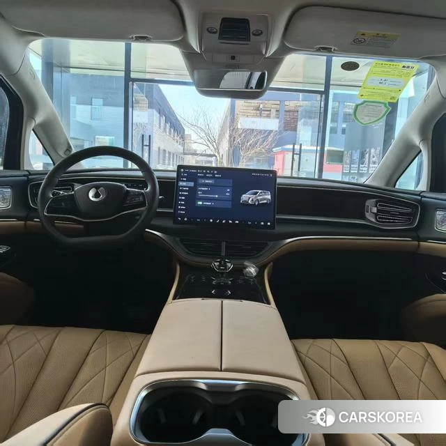 Denza D9 EV 2026 Белый из Китая