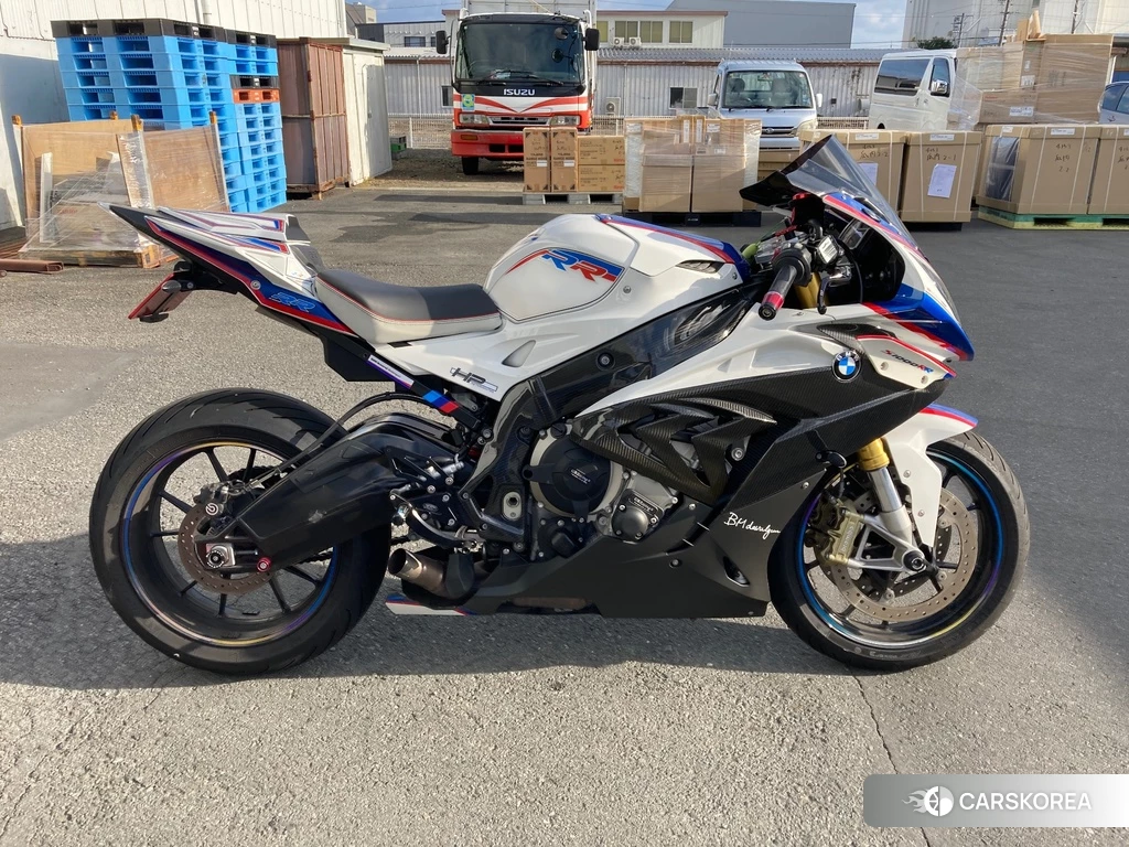 Проданный BMW S1000RR 2016 из Японии