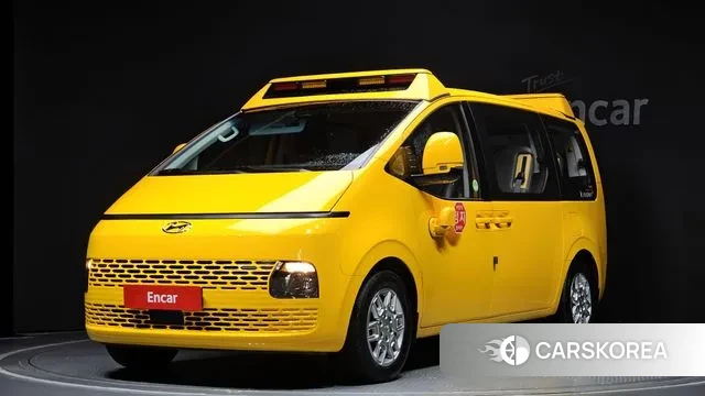 Hyundai Staria 2023 Желтый из Кореи