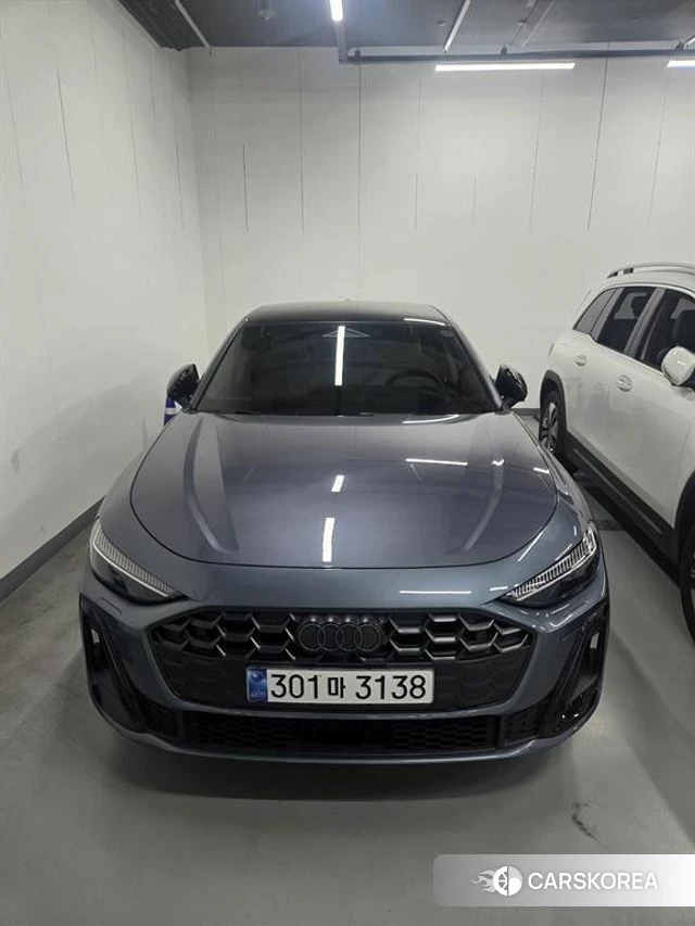 Audi A5 (B10) 2025 Серый из Кореи