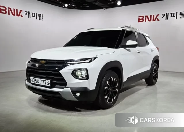 Chevrolet (GM Daewoo) Trailblazer 2020 Белый из Кореи