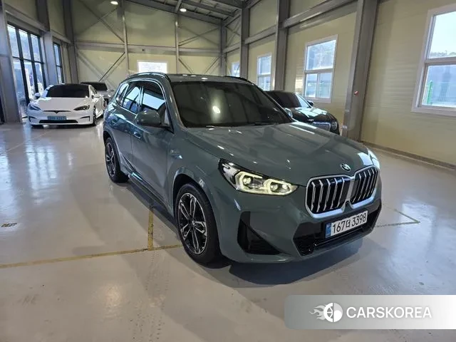 BMW X1 (U11) 2025 Цвет галактики из Кореи