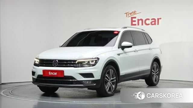 Volkswagen Tiguan Allspace 2020 Белый из Кореи