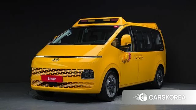 Hyundai Staria 2022 Желтый из Кореи