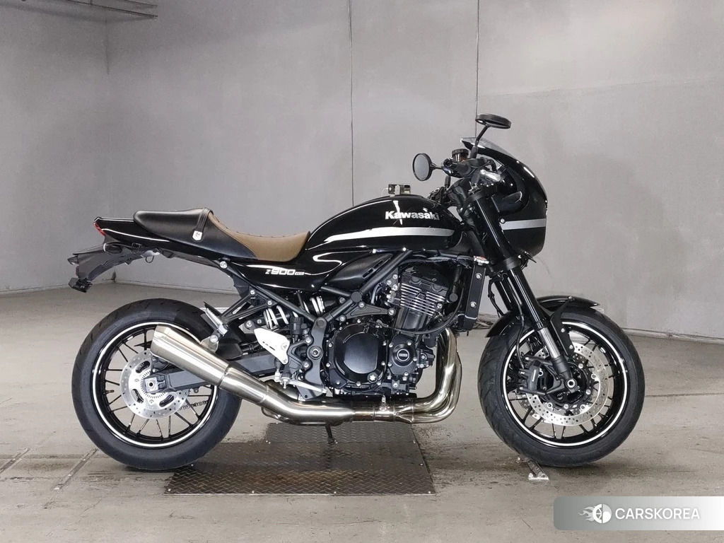 Проданный Kawasaki Z900RS CAFE 2021 из Японии