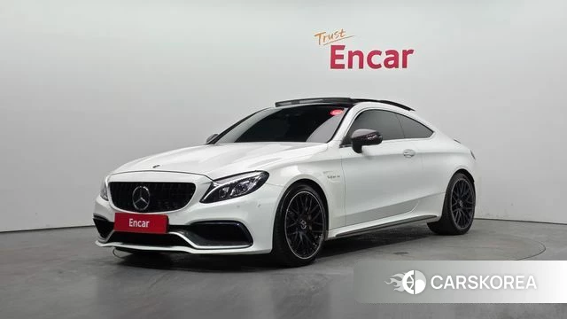 Mercedes-Benz C-Class W205 2018 Белый из Кореи