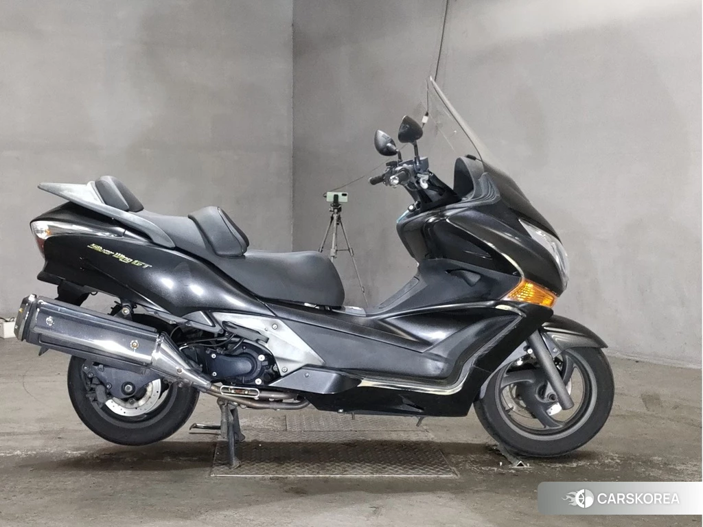 Проданный Honda SILVER WING 600 GT 2014 из Японии, фото 2