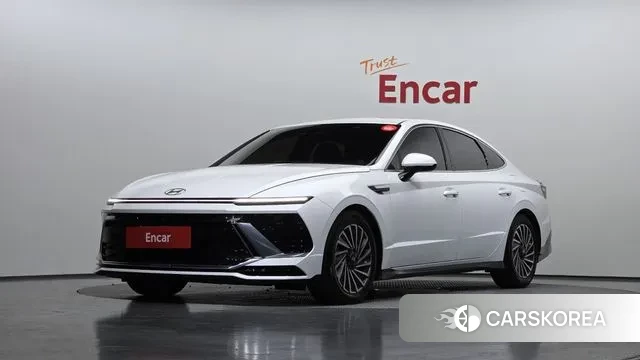 Hyundai Sonata D Edge Hybrid (DN8) 2023 Белый из Кореи