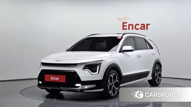 Kia Di Ol Nu Niro 2022 Белый из Кореи