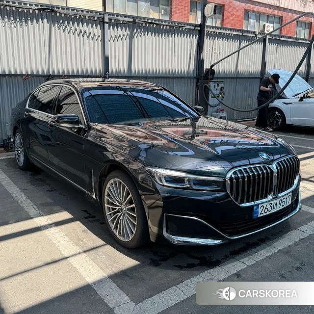 BMW 7 Series (G11) 2022 Черный из Кореи