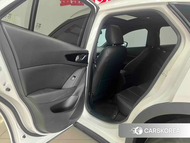 Mazda CX-4 2023 Белый из Китая