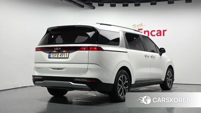 Kia Carnival 4th generation 2022 Белый из Кореи