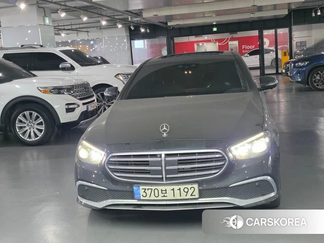 Mercedes-Benz E-Class W213 2020 Черный из Кореи