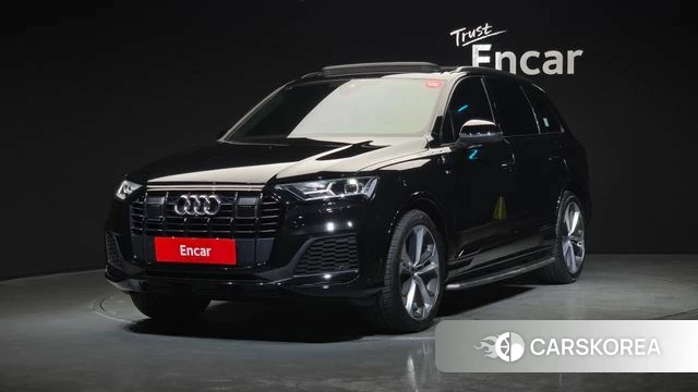 Audi Q7 (4M) 2022 Черный из Кореи