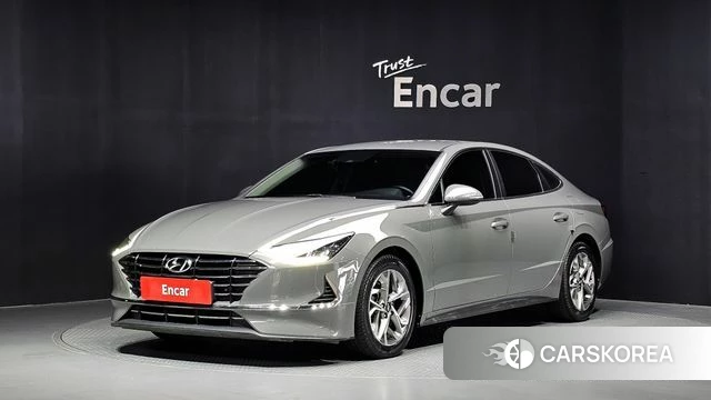 Hyundai Sonata (DN8) 2020 Серебристо-серый из Кореи