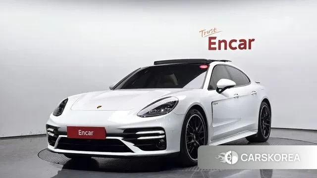 Porsche Panamera (971) 2021 Белый из Кореи