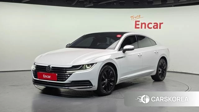 Volkswagen Arteon 2019 Белый из Кореи