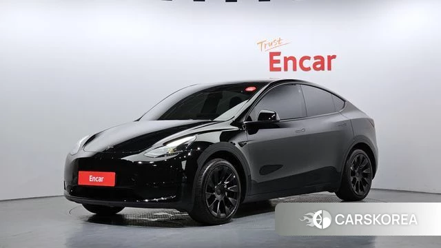 Tesla Model Y 2023 Черный из Кореи