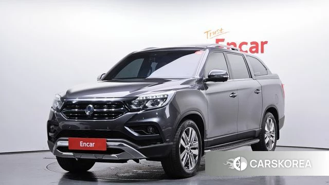 Ssangyong Rexton Sports 2018 Серый из Кореи