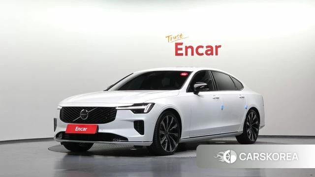 Volvo S90 2025 Белый из Кореи