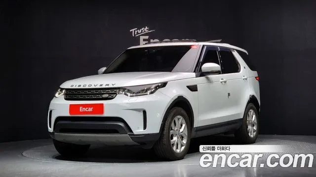 Land Rover Discovery 5 2019 Белый из Кореи