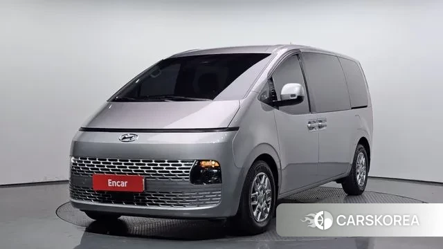 Hyundai Staria 2021 Серебряный из Кореи