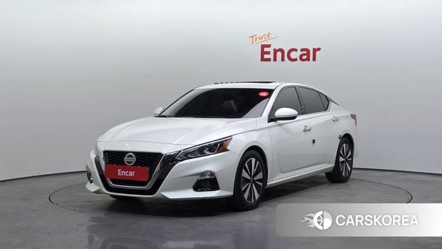 Nissan Altima (L34) 2019 Белый из Кореи