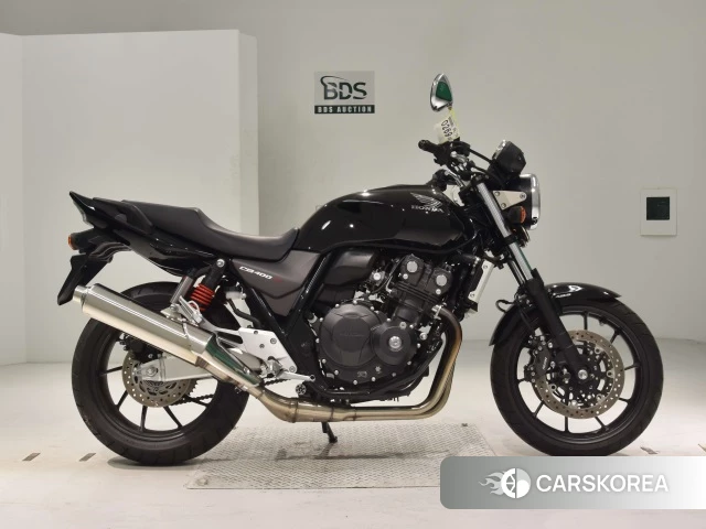 Проданный Honda CB400SF ABS 2020 из Японии