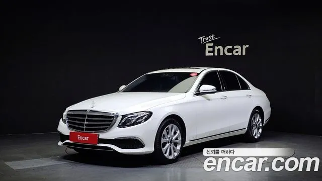 Mercedes-Benz E-Class W213 2020 Белый из Кореи