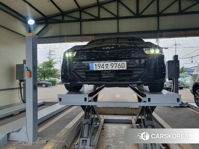 Kia K5 3rd generation 2022 Черный из Кореи