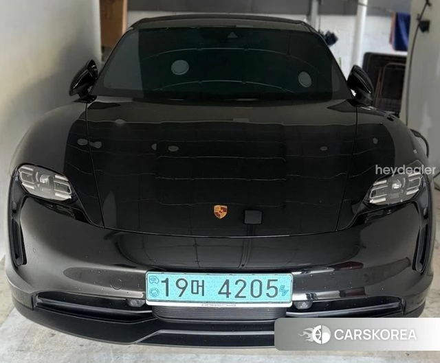 Porsche Taycan 2022 Черный из Кореи