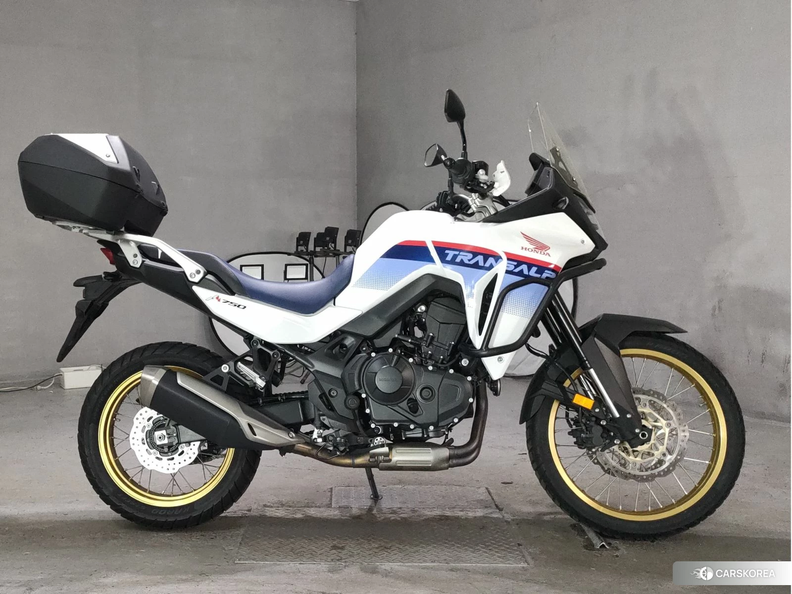Проданный Honda TRANSALP XL750 2023 из Японии, фото 2