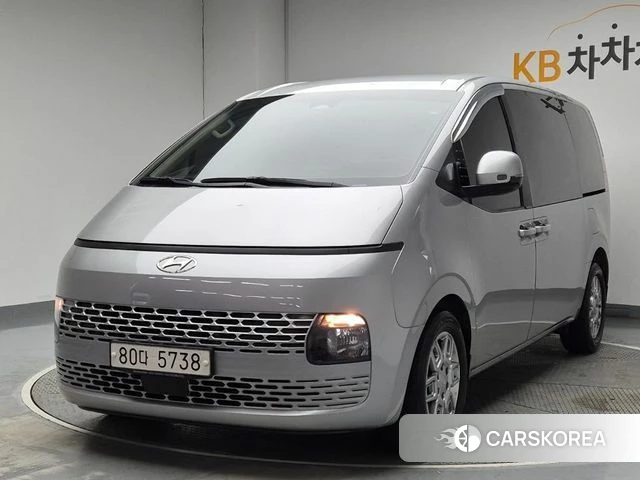 Hyundai Staria 2021 Серебряный из Кореи