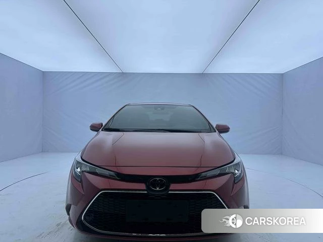 Toyota Lei Ling 2022 Красный из Китая
