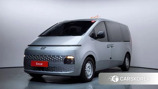 Hyundai Staria 2022 Серебряный из Кореи