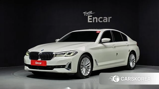 BMW 5 Series (G30) 2022 Белый из Кореи