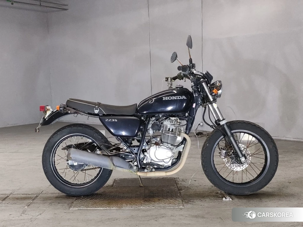 Проданный Honda CB223S 2010 из Японии, фото 2