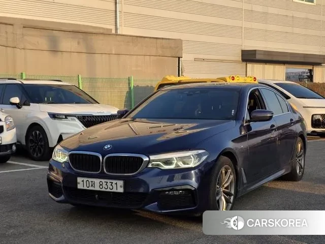 BMW 5 Series (G30) 2019 Синий из Кореи