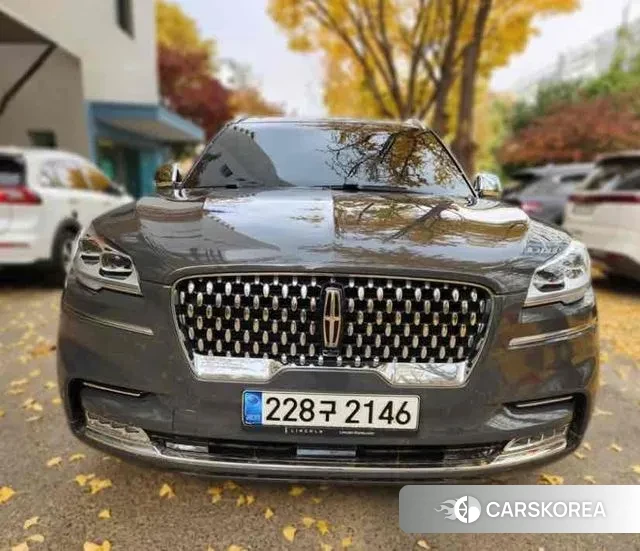 Lincoln Aviator 2nd generation 2020 Серый из Кореи