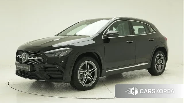 Mercedes-Benz GLA - Class H247 2025 Черный из Кореи