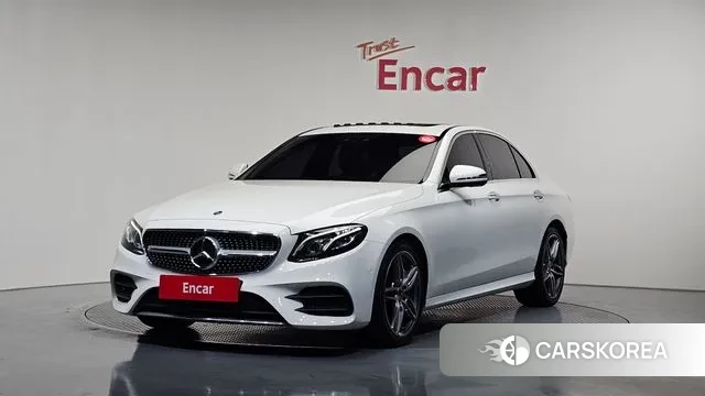 Mercedes-Benz E-Class W213 2019 Белый из Кореи