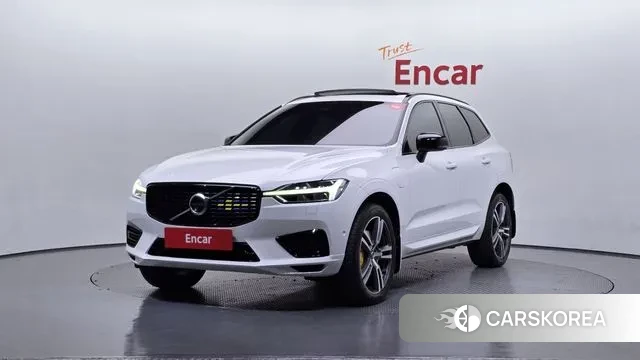 Volvo XC60 second Generation 2021 Белый из Кореи
