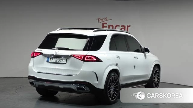 Mercedes-Benz GLE-Class W167 2023 Белый из Кореи