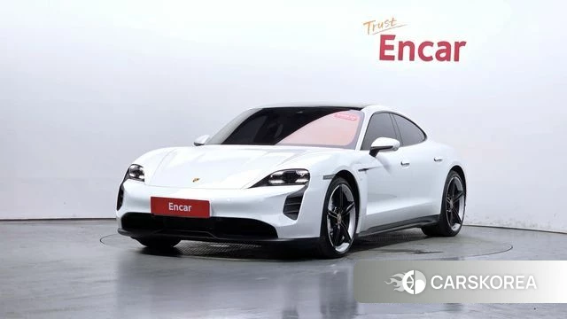 Porsche Taycan 2024 Белый из Кореи