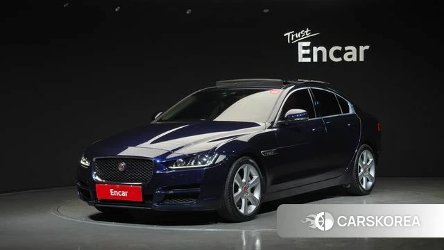 Jaguar XE 2019 Синий из Кореи